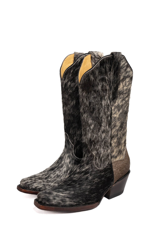Est. Katherine Pelo Cowhide Women's Boot Size 6.5 Box CA1
