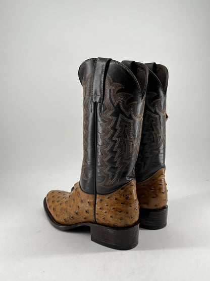 VAQ. Gurava Oval Avestruz Cowboy Boot