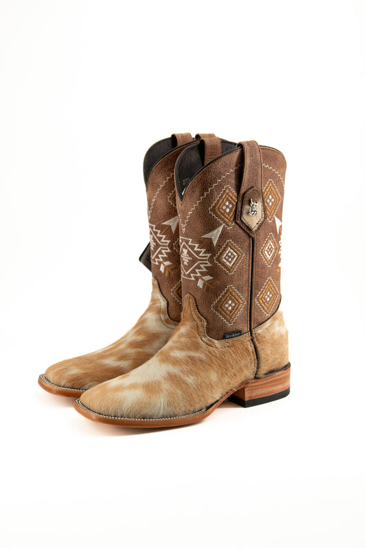 Men's Cowhide Boots Size 6 Box 1 (As Seen On Image)