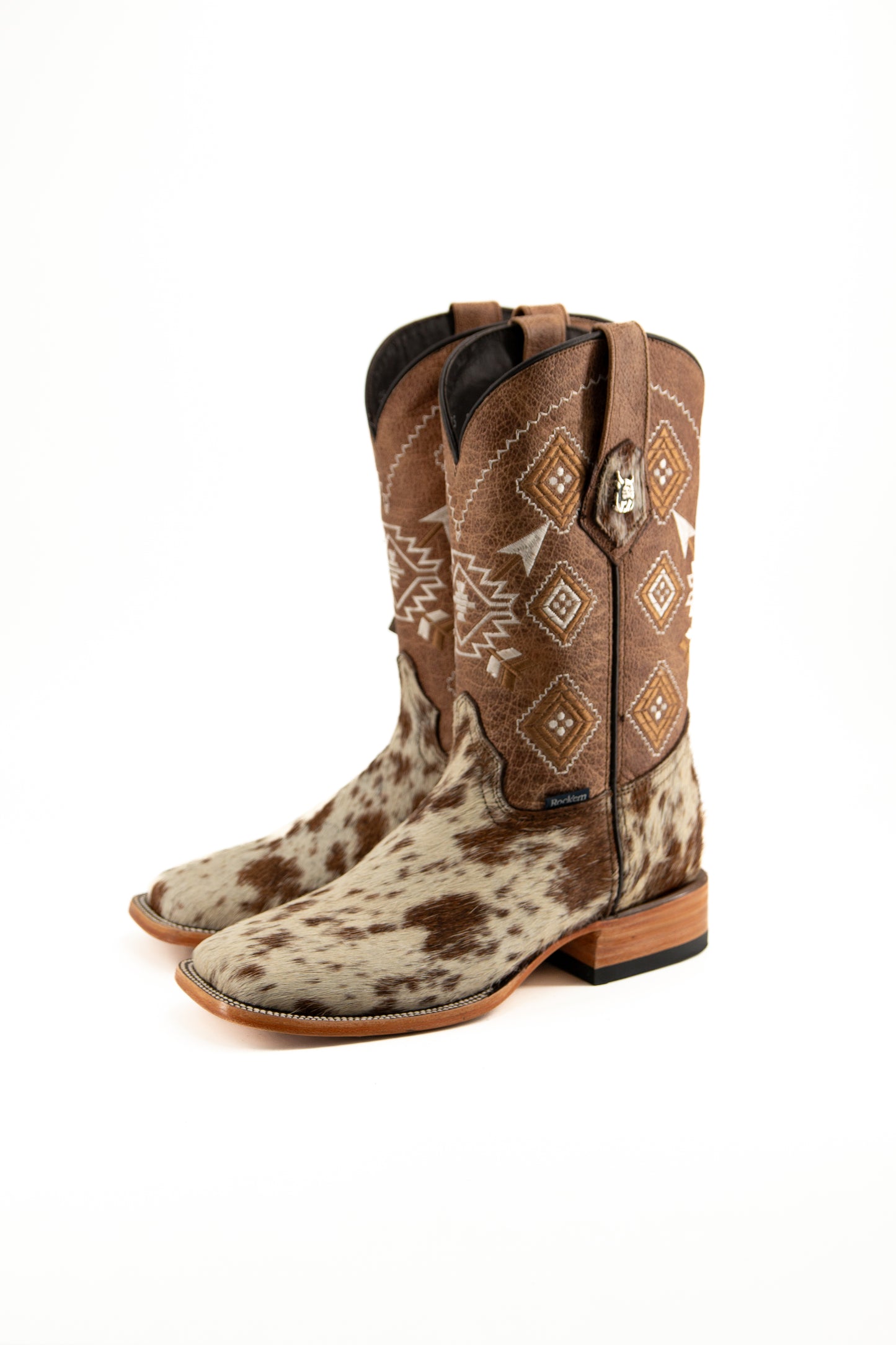 Men's Cowhide Boots Size 6 Box 2 (As Seen On Image)