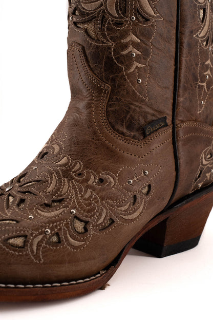 Country Pull Up Cuero Retro Cowgirl Boots