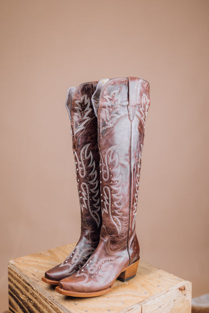 Brenda cowboy boot - Cream suede
